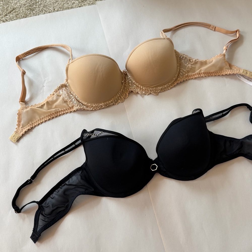 EUC. Marie Jo set of 2 - Chic Black and Tan Lace Bras